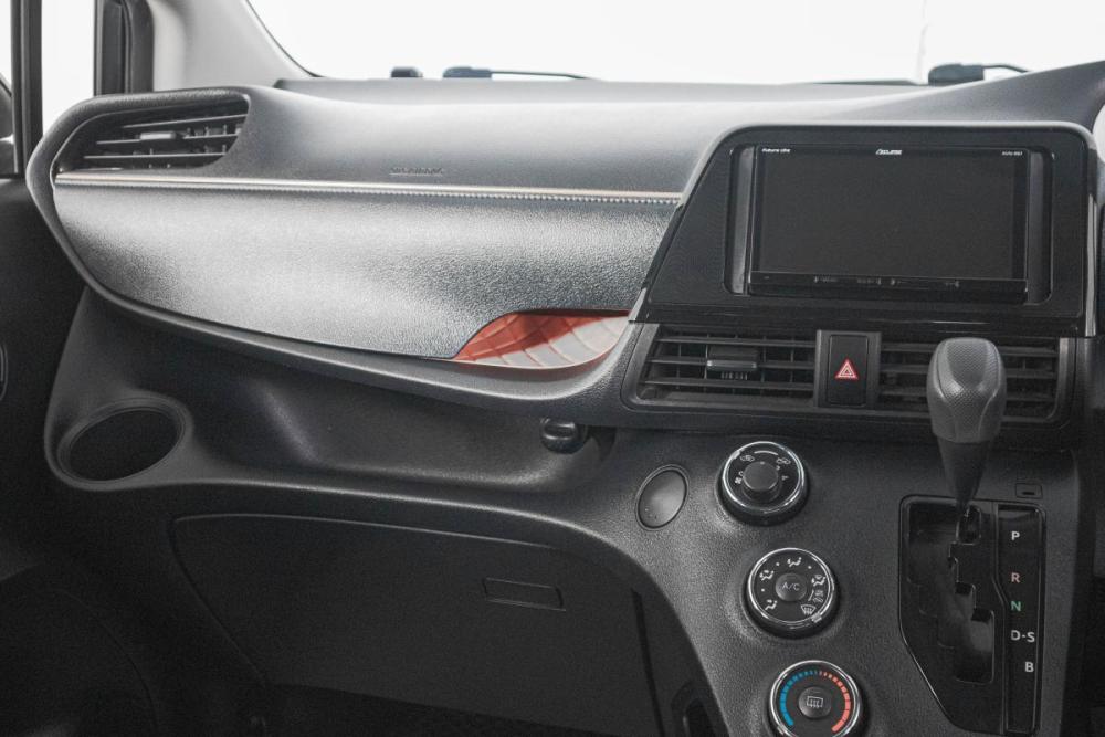 Toyota Sienta II Рестайлинг Кемерово  - изображение 13