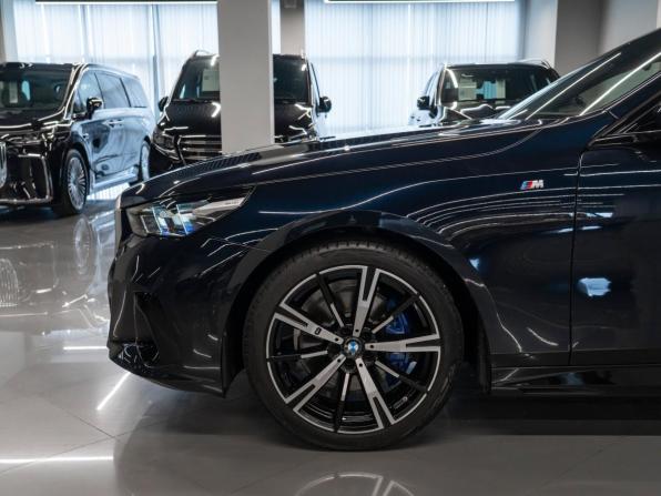 BMW 5 серии VIII (G60/G61/G68) с пробегом 2025 года, цена 8 450 000 рублей, 8845 км, седан, Автокод Объявления