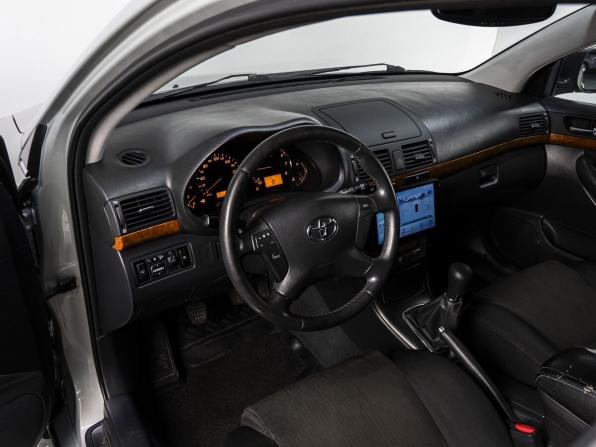 Toyota Avensis II Рестайлинг с пробегом 2008 года, цена 1 050 000 рублей, 258096 км, седан, Автокод Объявления