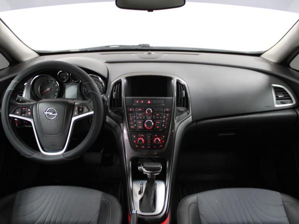 Opel Astra J Рестайлинг с пробегом 2014 года, цена 899 900 рублей, 185323 км, седан, Автокод Объявления