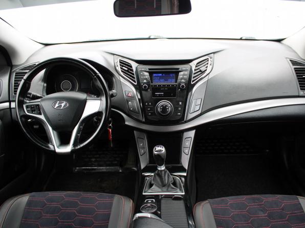 Hyundai i40 I Рестайлинг с пробегом 2015 года, цена 1 339 000 рублей, 125165 км, седан, Автокод Объявления