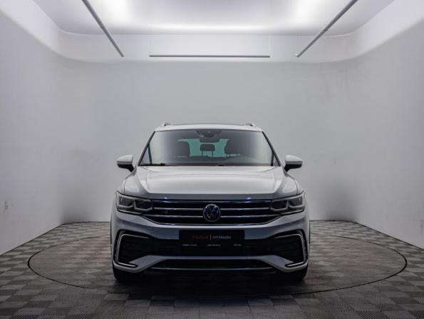 Volkswagen Tiguan II Рестайлинг с пробегом 2021 года, цена 3 670 000 рублей, 113000 км, внедорожник, Автокод Объявления