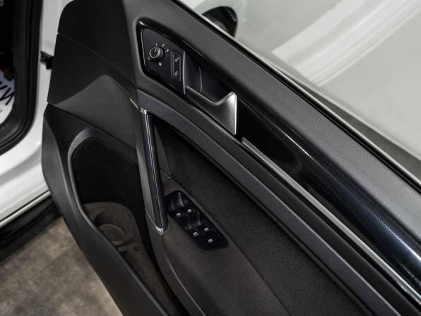 Volkswagen Golf VII с пробегом 2014 года, цена 1 395 000 рублей, 80332 км, универсал, Автокод Объявления