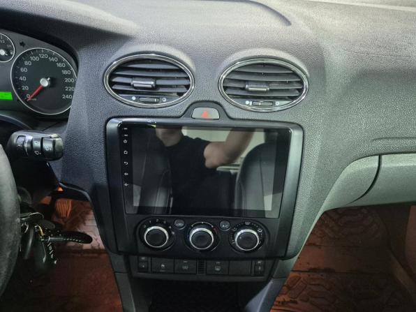 Ford Focus II с пробегом 2006 года, цена 350 000 рублей, 334700 км, седан, Автокод Объявления