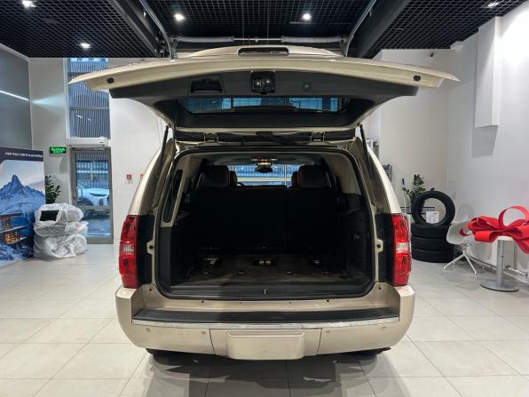 Chevrolet Tahoe III с пробегом 2012 года, цена 1 790 000 рублей, 198709 км, внедорожник, Автокод Объявления