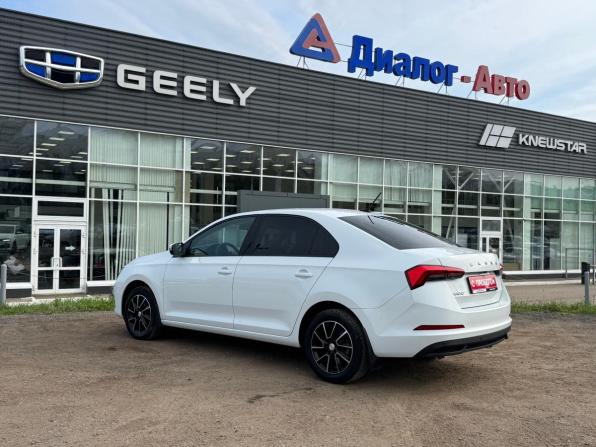 Skoda Rapid II с пробегом 2021 года, цена 1 781 000 рублей, 48840 км, лифтбек, Автокод Объявления