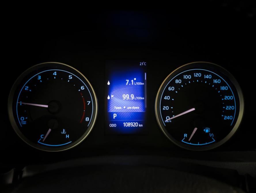 Toyota Corolla XI (E160 E170 E180) Рестайлинг 1 Москва  - изображение 16