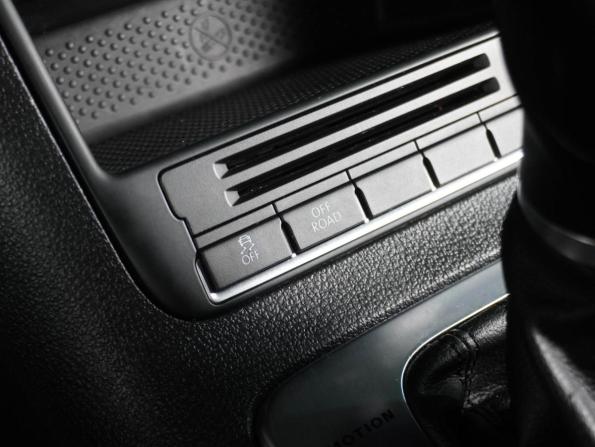 Volkswagen Tiguan I Рестайлинг с пробегом 2011 года, цена 1 309 000 рублей, 213378 км, внедорожник, Автокод Объявления