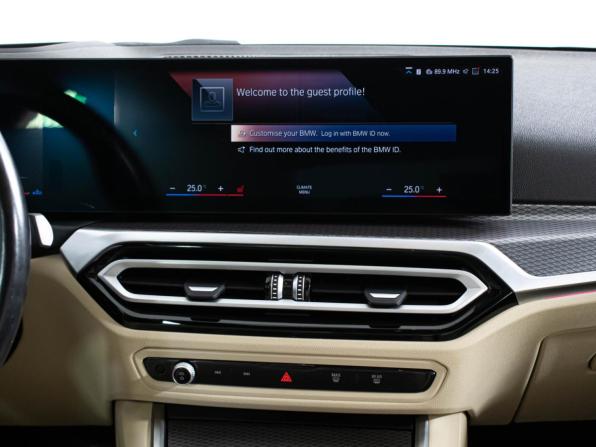 BMW 3 серии VII (G2x) Рестайлинг с пробегом 2023 года, цена 4 999 000 рублей, 48515 км, седан, Автокод Объявления