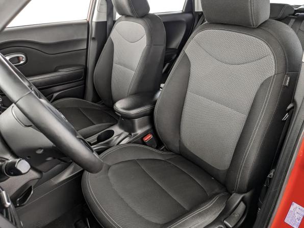 Kia Soul II Рестайлинг с пробегом 2019 года, цена 1 620 000 рублей, 123973 км, хэтчбек, Автокод Объявления