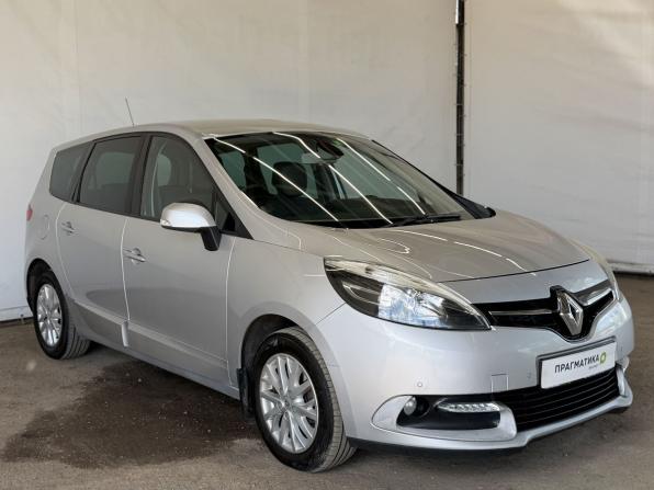 Renault Scenic III Рестайлинг 2 с пробегом 2014 года, цена 1 020 000 рублей, 261800 км, компактвэн, Автокод Объявления