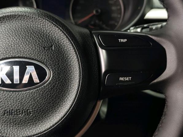 Kia Rio IV с пробегом 2018 года, цена 1 299 000 рублей, 87152 км, хэтчбек, Автокод Объявления