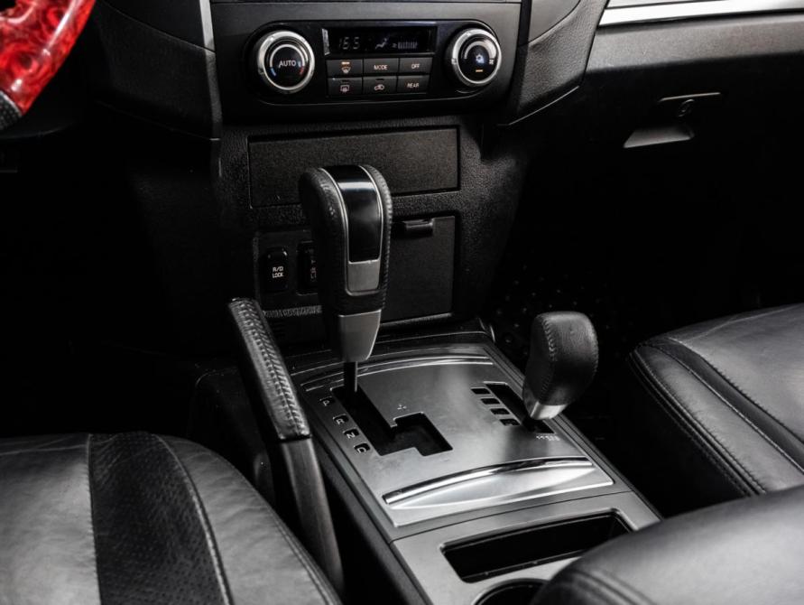 Mitsubishi Pajero IV Санкт-Петербург  - изображение 14