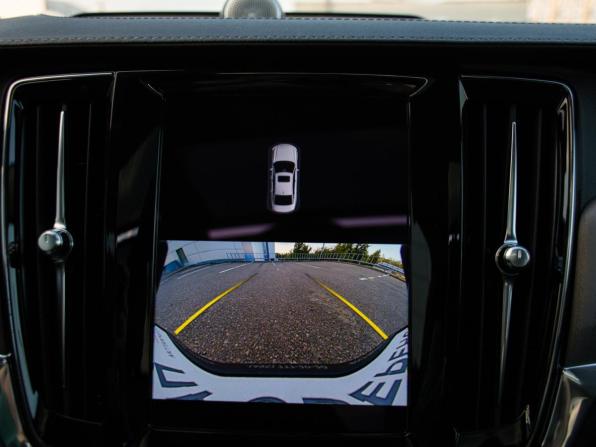 Volvo S90 II Рестайлинг с пробегом 2021 года, цена 4 089 000 рублей, 75000 км, седан, Автокод Объявления