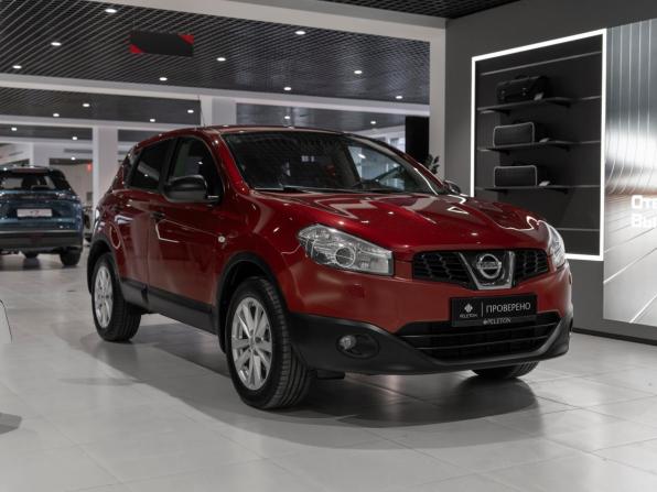 Nissan Qashqai I Рестайлинг с пробегом 2013 года, цена 945 000 рублей, 176329 км, внедорожник, Автокод Объявления