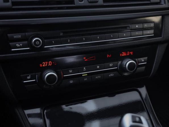 BMW 5 серии VI (F10/F11/F07) Рестайлинг с пробегом 2014 года, цена 2 049 000 рублей, 159394 км, седан, Автокод Объявления