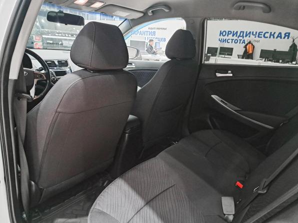 Hyundai Solaris I Рестайлинг с пробегом 2016 года, цена 1 340 000 рублей, 98525 км, седан, Автокод Объявления