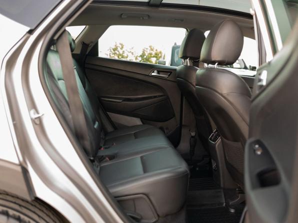 Hyundai Tucson III Рестайлинг с пробегом 2018 года, цена 2 295 000 рублей, 128487 км, внедорожник, Автокод Объявления