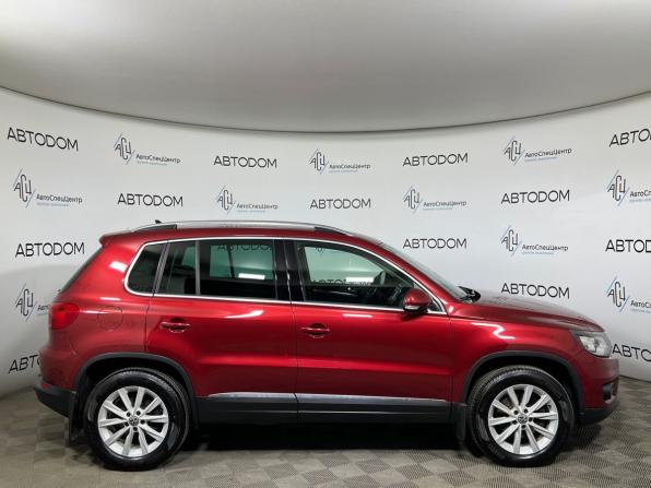 Volkswagen Tiguan I Рестайлинг с пробегом 2011 года, цена 1 138 800 рублей, 249919 км, внедорожник, Автокод Объявления
