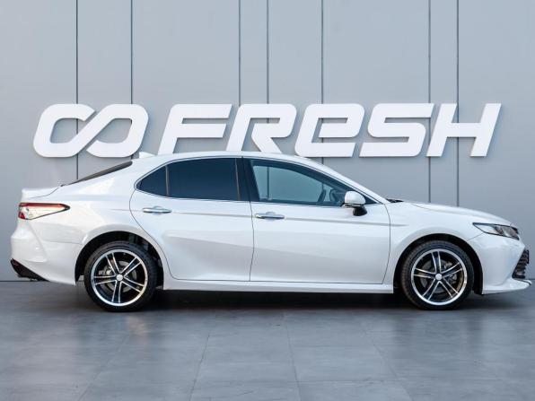 Toyota Camry VIII (XV70) с пробегом 2020 года, цена 2 930 000 рублей, 114055 км, седан, Автокод Объявления