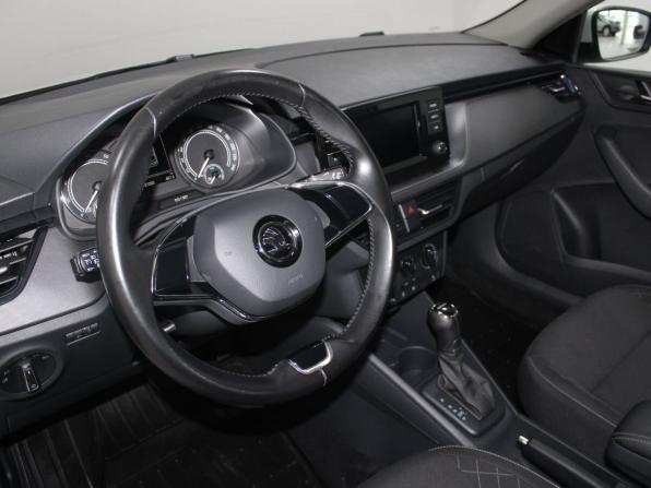 Skoda Rapid II с пробегом 2022 года, цена 1 749 900 рублей, 127260 км, лифтбек, Автокод Объявления