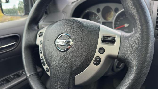 Nissan X-Trail II с пробегом 2010 года, цена 899 000 рублей, 300000 км, внедорожник, Автокод Объявления