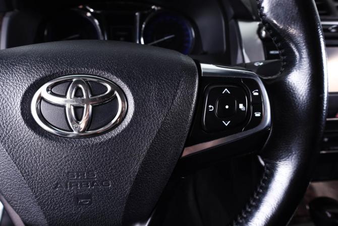 Toyota Camry VII (XV50) Рестайлинг с пробегом 2017 года, цена 2 399 000 рублей, 113000 км, седан, Автокод Объявления