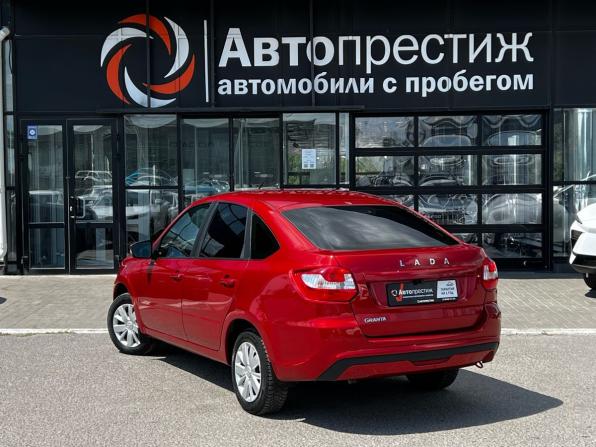 Lada (ВАЗ) Granta I Рестайлинг с пробегом 2022 года, цена 817 777 рублей, 77210 км, лифтбек, Автокод Объявления