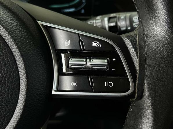 Kia Seltos I Рестайлинг с пробегом 2023 года, цена 2 300 000 рублей, 32875 км, внедорожник, Автокод Объявления