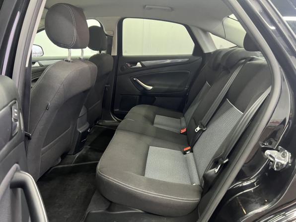 Ford Mondeo IV Рестайлинг с пробегом 2013 года, цена 899 000 рублей, 137000 км, седан, Автокод Объявления