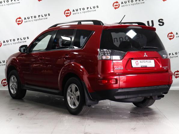 Mitsubishi Outlander II Рестайлинг с пробегом 2010 года, цена 959 000 рублей, 229115 км, внедорожник, Автокод Объявления