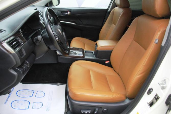 Toyota Camry VII (XV50) Рестайлинг с пробегом 2016 года, цена 1 841 000 рублей, 260615 км, седан, Автокод Объявления