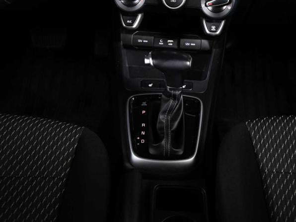 Kia Rio IV с пробегом 2020 года, цена 1 800 000 рублей, 77006 км, хэтчбек, Автокод Объявления