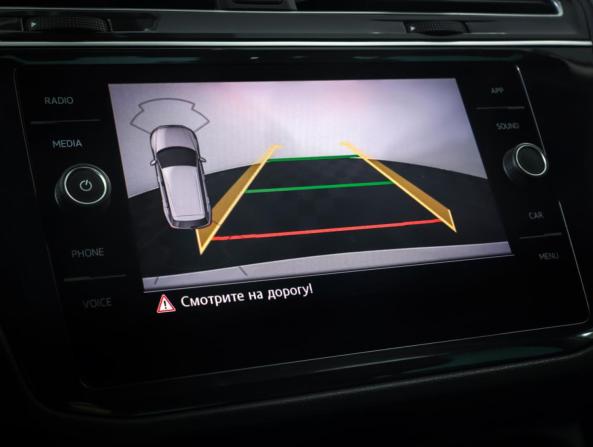 Volkswagen Tiguan II с пробегом 2020 года, цена 2 985 000 рублей, 84374 км, внедорожник, Автокод Объявления
