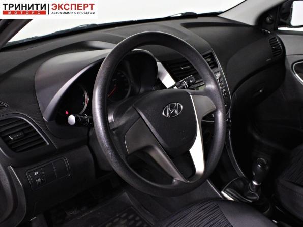 Hyundai Solaris I Рестайлинг с пробегом 2016 года, цена 1 087 000 рублей, 124927 км, седан, Автокод Объявления