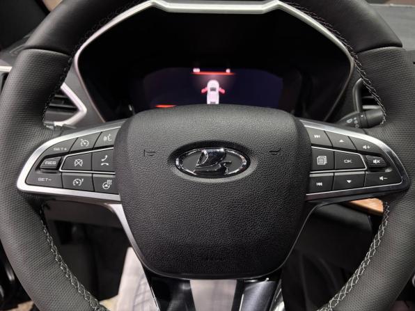 Lada (ВАЗ) Vesta I Рестайлинг (NG) с пробегом 2025 года, цена 1 950 000 рублей, 4 км, седан, Автокод Объявления