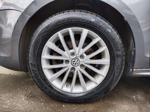 Volkswagen Jetta VI с пробегом 2013 года, цена 990 000 рублей, 163531 км, седан, Автокод Объявления