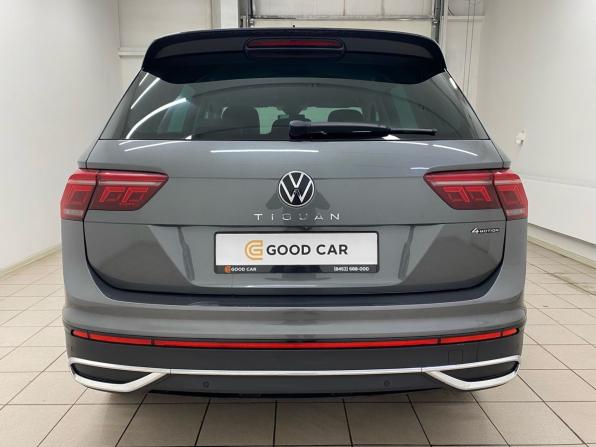 Volkswagen Tiguan II Рестайлинг с пробегом 2021 года, цена 2 695 000 рублей, 97910 км, внедорожник, Автокод Объявления