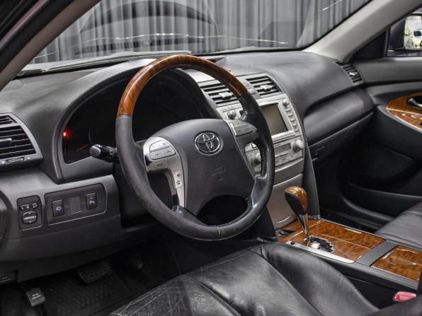 Toyota Camry VI (XV40) Рестайлинг с пробегом 2009 года, цена 829 000 рублей, 431654 км, седан, Автокод Объявления