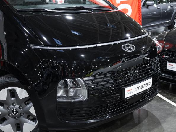 Hyundai Staria I с пробегом 2023 года, цена 4 249 700 рублей, 62648 км, минивэн, Автокод Объявления