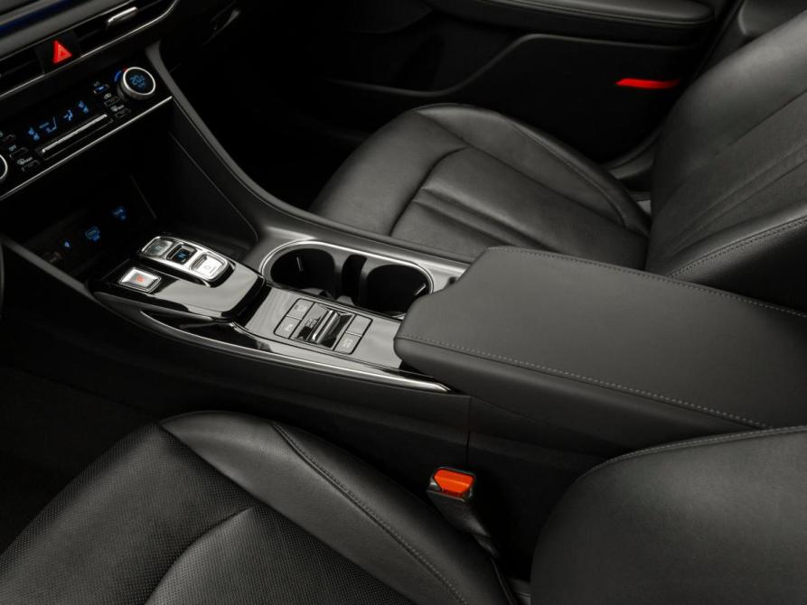 Hyundai Sonata VIII (DN8) Москва  - изображение 18