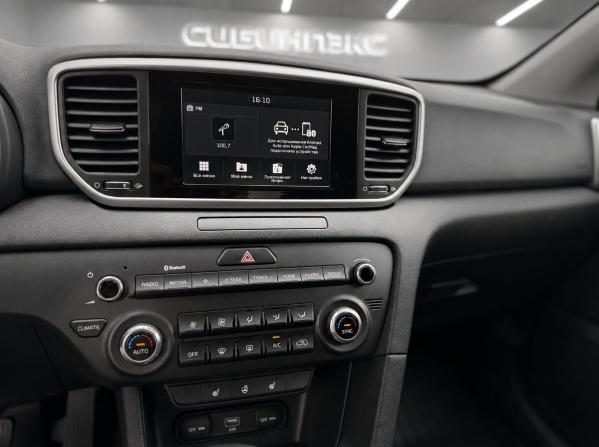 Kia Sportage IV Рестайлинг с пробегом 2018 года, цена 2 325 000 рублей, 105696 км, внедорожник, Автокод Объявления