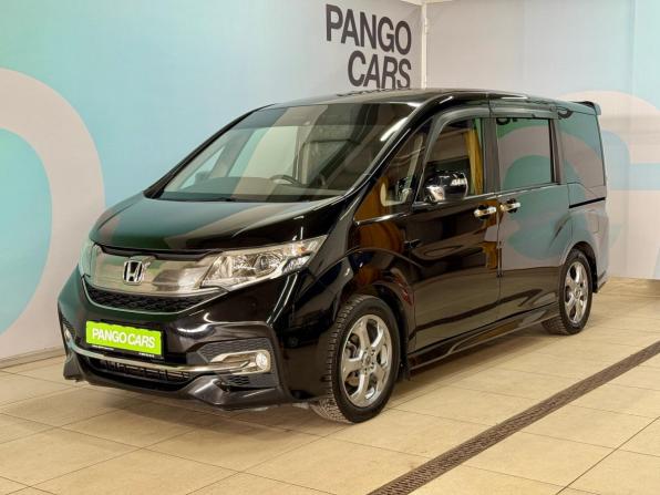 Honda Stepwgn V с пробегом 2015 года, цена 1 935 000 рублей, 124000 км, минивэн, Автокод Объявления