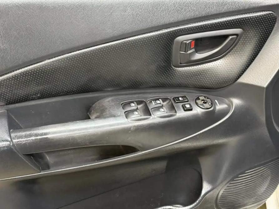 Hyundai Tucson I Саратов  - изображение 12