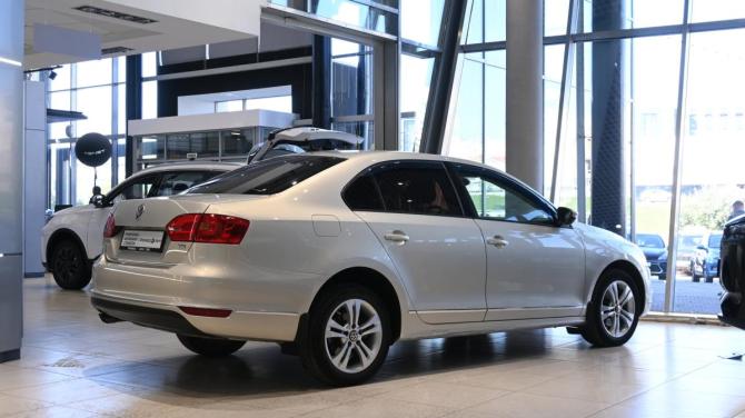 Volkswagen Jetta VI с пробегом 2011 года, цена 990 000 рублей, 210000 км, седан, Автокод Объявления