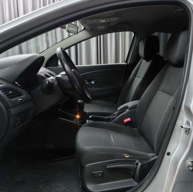 Renault Megane III Москва  - изображение 9