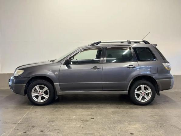 Mitsubishi Outlander I с пробегом 2007 года, цена 557 000 рублей, 280000 км, внедорожник, Автокод Объявления