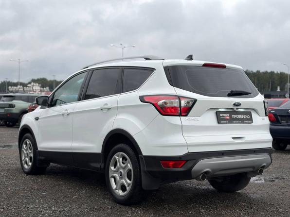 Ford Kuga II Рестайлинг с пробегом 2017 года, цена 1 495 000 рублей, 190000 км, внедорожник, Автокод Объявления
