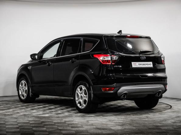 Ford Kuga II Рестайлинг с пробегом 2018 года, цена 1 769 000 рублей, 110129 км, внедорожник, Автокод Объявления