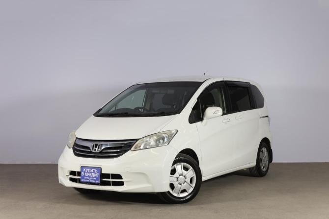 Honda Freed I Рестайлинг с пробегом 2013 года, цена 1 359 000 рублей, 140012 км, компактвэн, Автокод Объявления